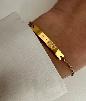 Custom Dainty Bar Bracelet