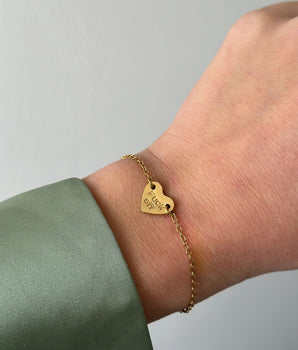 Dainty Heart Bracelet